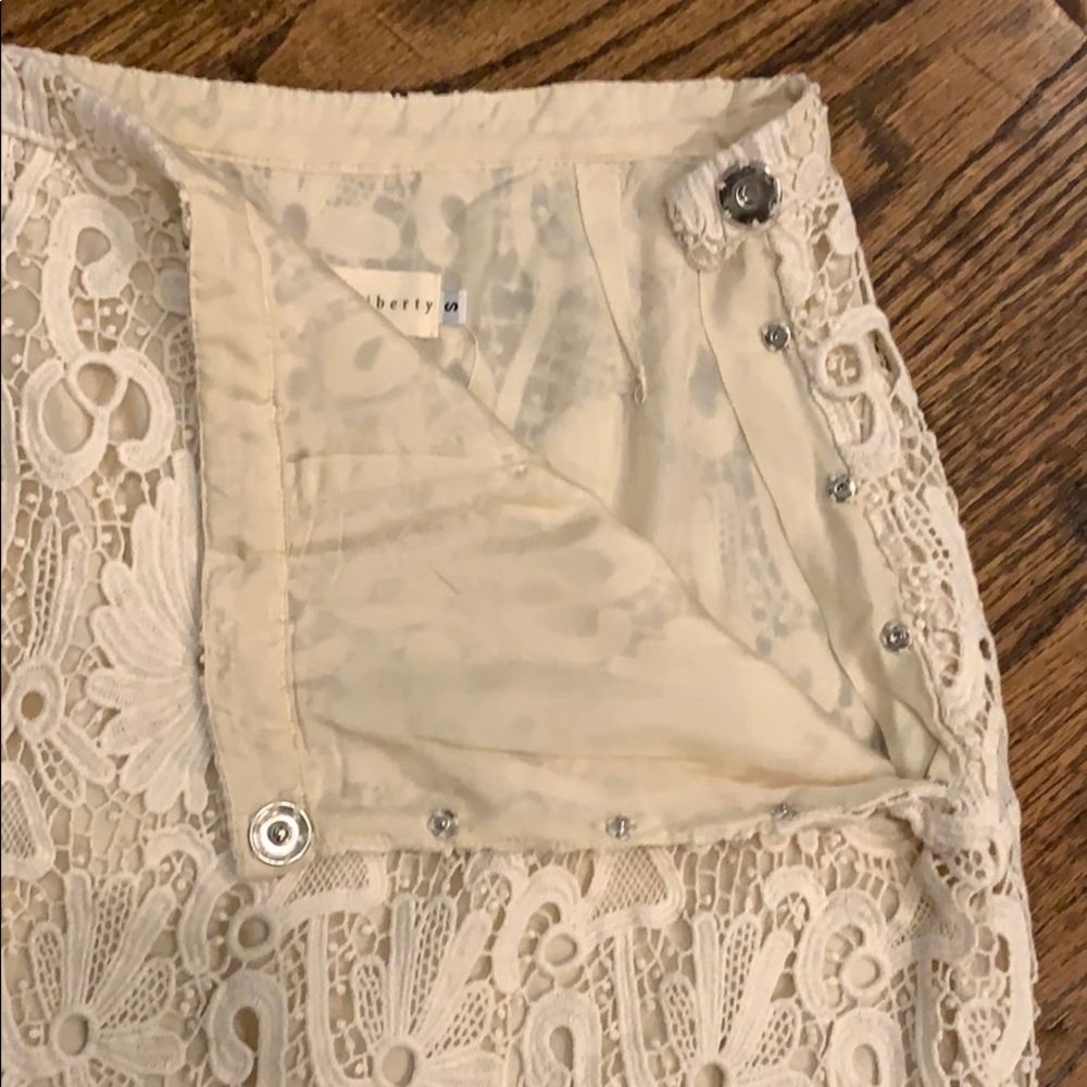 Lace Pencil Skirt - Picture 2 of 4